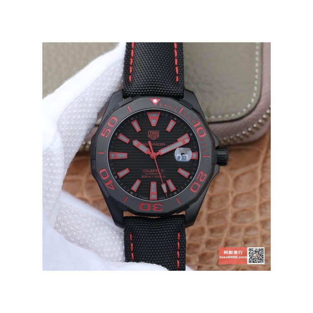 V6공장 태그호이어 아쿠아레이서 맨체스터 유나이티드 리미티드 에디션 다이빙 워치 43mm WAY208A.FC6381