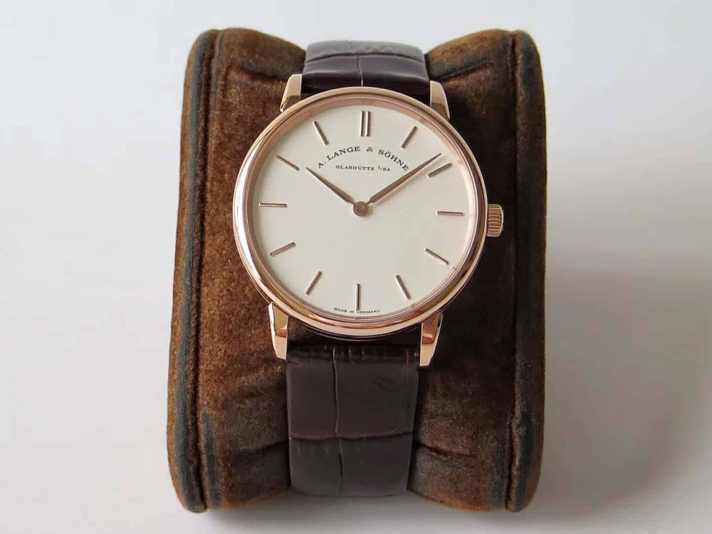 SV공장 랑에 운트 죄네 SAXONIA 레더 스트랩 드레스 워치 39mm 205.086
